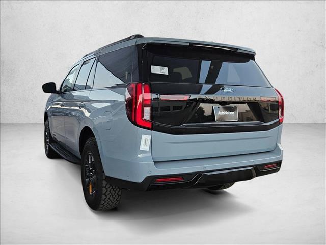 new 2025 Ford Expedition car, priced at $82,717