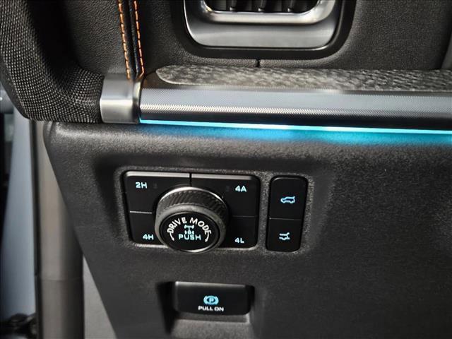 new 2025 Ford Expedition car, priced at $82,717