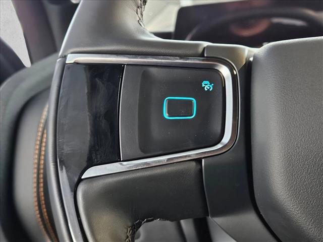 new 2025 Ford Expedition car, priced at $82,717