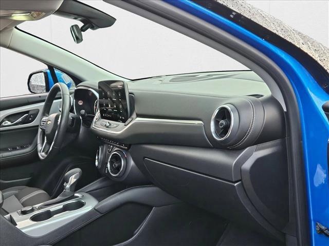 used 2025 Chevrolet Blazer car, priced at $29,995