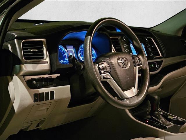 used 2018 Toyota Highlander car, priced at $21,995