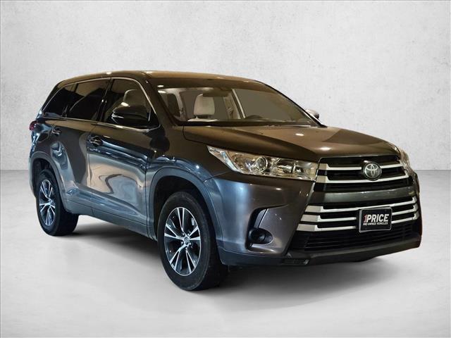 used 2018 Toyota Highlander car, priced at $21,995