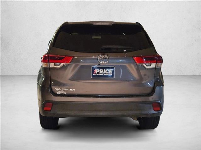used 2018 Toyota Highlander car, priced at $21,995