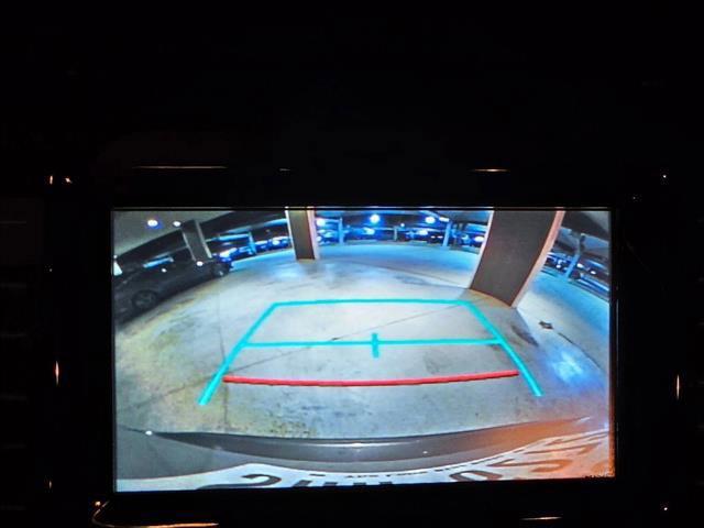 used 2018 Toyota Highlander car, priced at $21,995