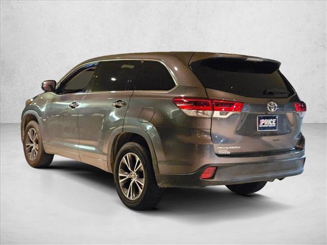used 2018 Toyota Highlander car, priced at $21,995