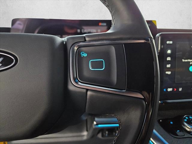 new 2025 Ford Expedition car, priced at $82,247