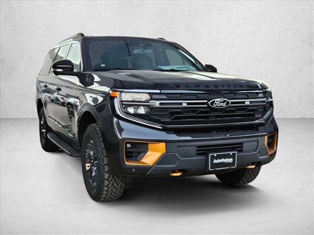 new 2025 Ford Expedition car, priced at $82,247