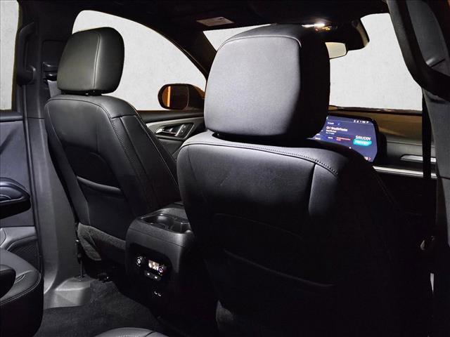 used 2025 Chevrolet Traverse car, priced at $36,525