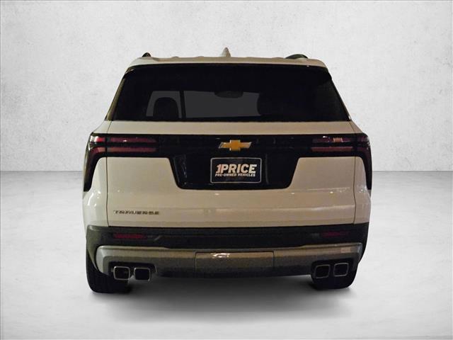 used 2025 Chevrolet Traverse car, priced at $36,525