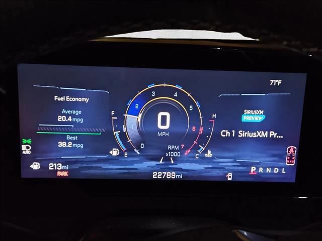 used 2025 Chevrolet Traverse car, priced at $36,525