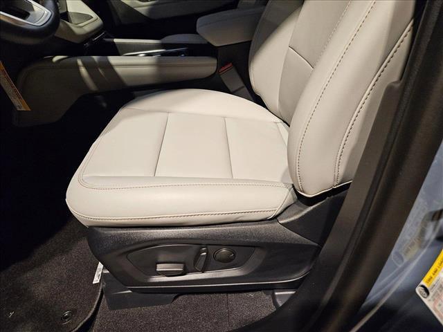 new 2025 Ford Explorer car, priced at $40,796