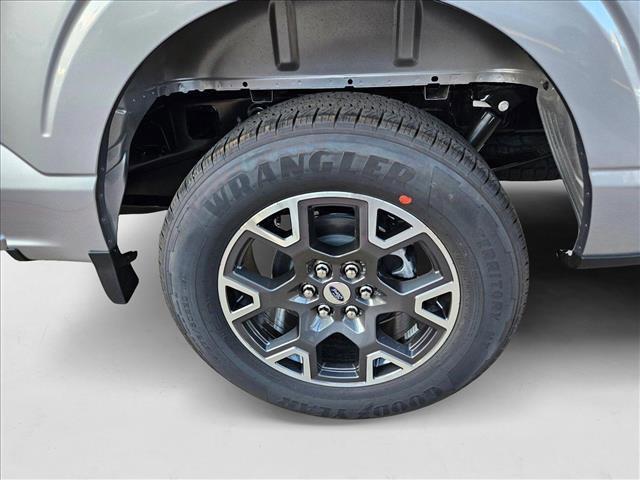 new 2025 Ford F-150 car, priced at $41,257