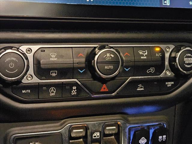 used 2021 Jeep Wrangler Unlimited car, priced at $23,433