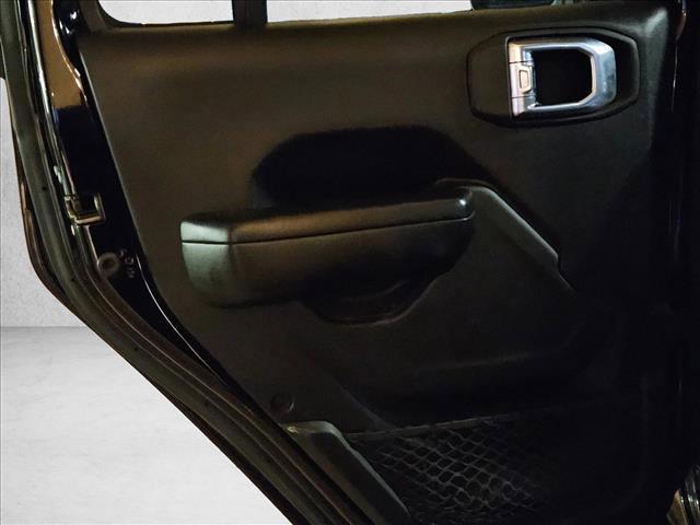 used 2021 Jeep Wrangler Unlimited car, priced at $23,433