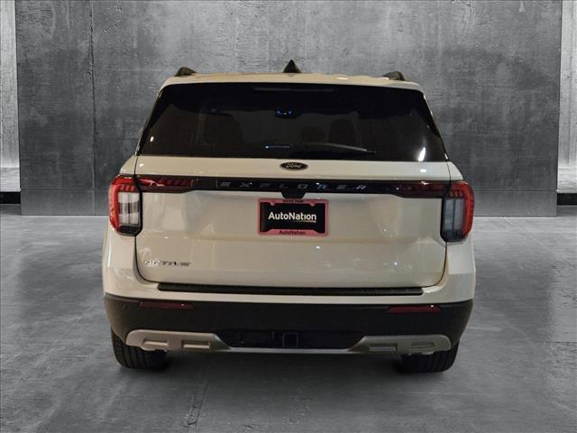 new 2025 Ford Explorer car, priced at $40,992