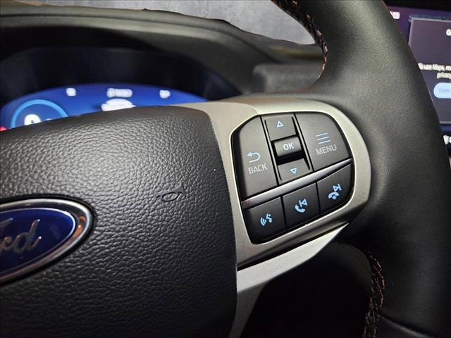 new 2025 Ford Explorer car, priced at $40,992