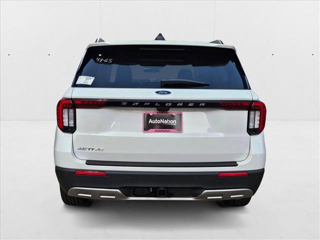 new 2025 Ford Explorer car, priced at $38,351