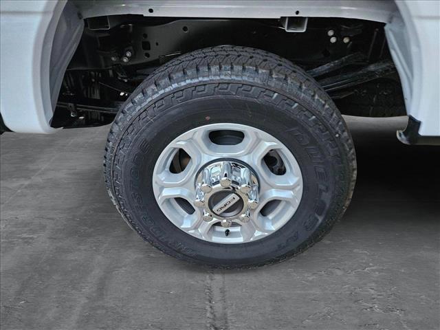 new 2025 Ford F-250 car, priced at $51,793