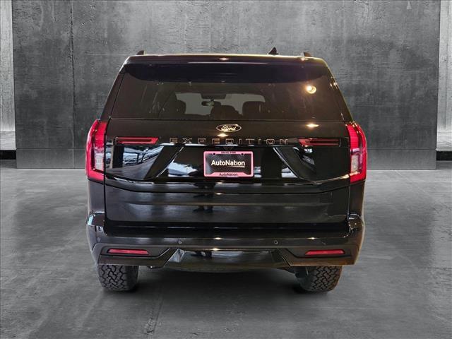 new 2025 Ford Expedition car, priced at $77,115