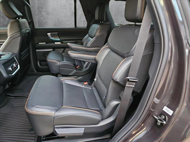 new 2025 Ford Expedition car, priced at $77,115
