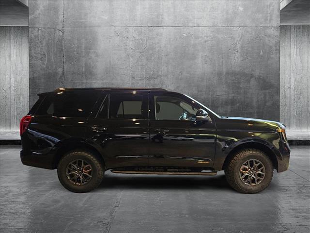 new 2025 Ford Expedition car, priced at $77,115
