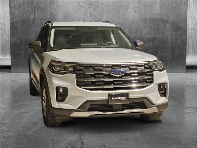 new 2025 Ford Explorer car, priced at $40,331
