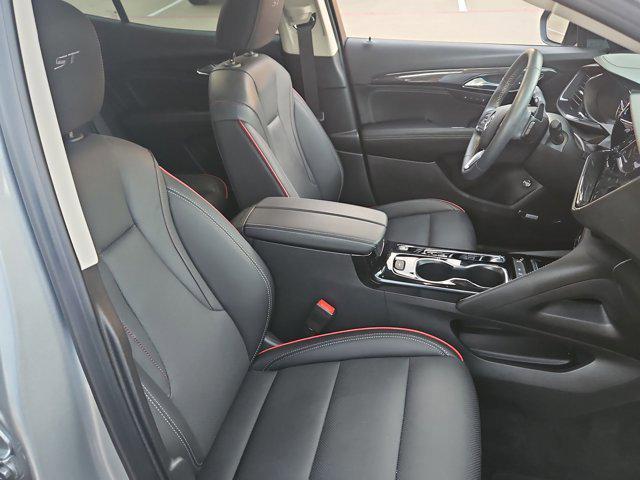 used 2023 Buick Envision car, priced at $29,995