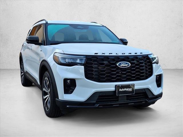 new 2025 Ford Explorer car, priced at $42,637
