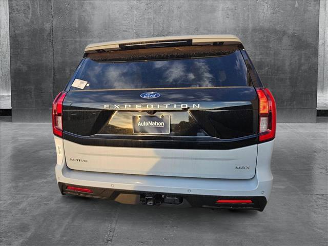 new 2025 Ford Expedition Max car, priced at $68,964