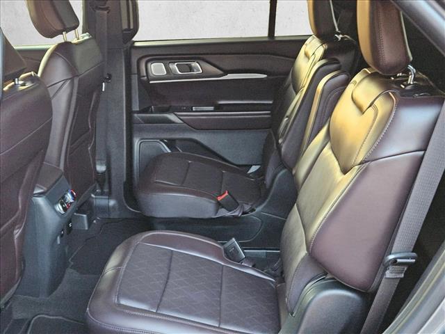 new 2025 Ford Explorer car, priced at $47,568