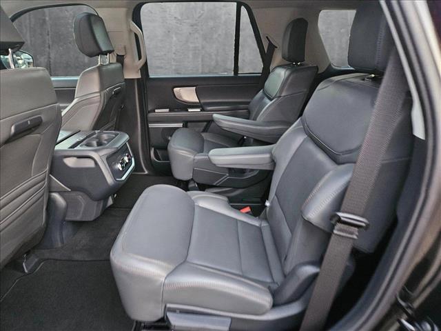 new 2025 Ford Expedition car, priced at $66,358