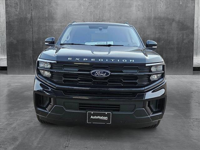 new 2025 Ford Expedition car, priced at $66,358
