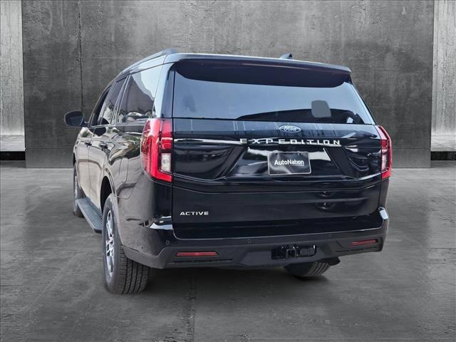 new 2025 Ford Expedition car, priced at $66,358