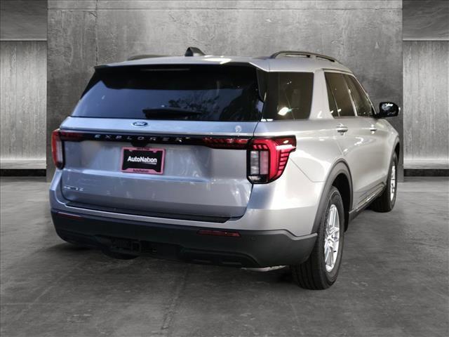 new 2025 Ford Explorer car, priced at $40,350