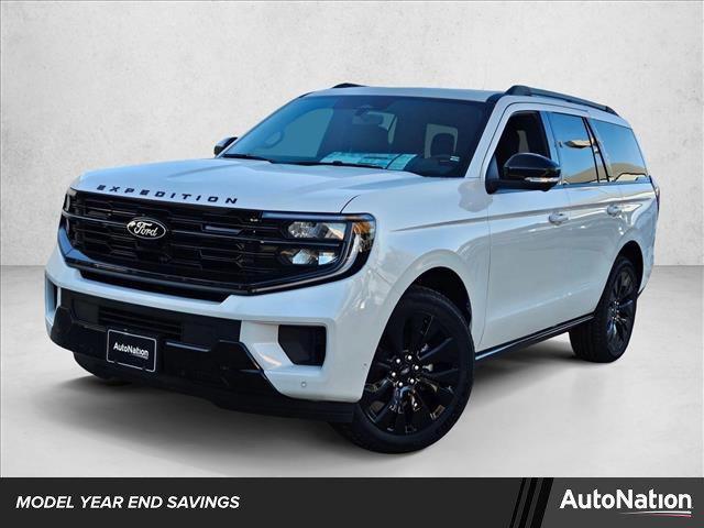 new 2025 Ford Expedition car, priced at $78,332