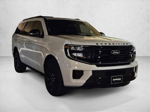 new 2025 Ford Expedition car, priced at $79,832