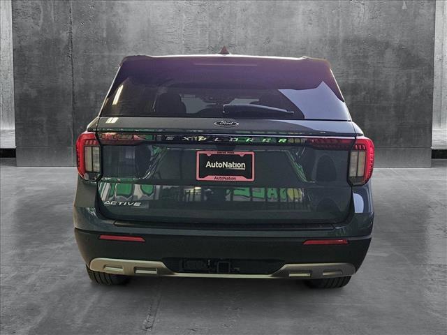 new 2025 Ford Explorer car, priced at $40,710