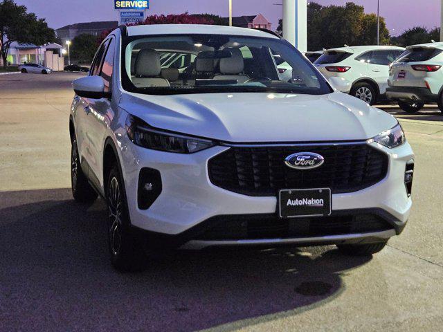 new 2025 Ford Escape PHEV car, priced at $29,403