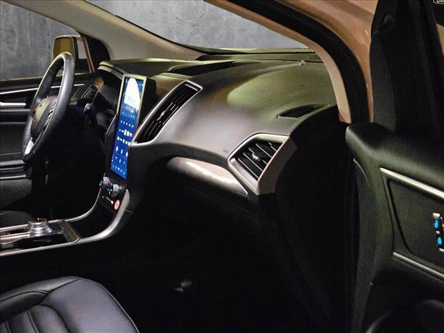 used 2024 Ford Edge car, priced at $26,495