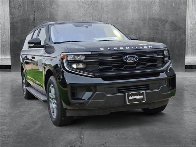 new 2025 Ford Expedition Max car, priced at $69,252