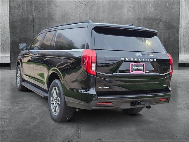 new 2025 Ford Expedition Max car, priced at $69,252