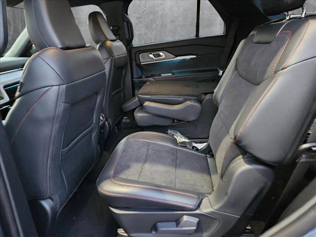 new 2025 Ford Explorer car, priced at $51,736