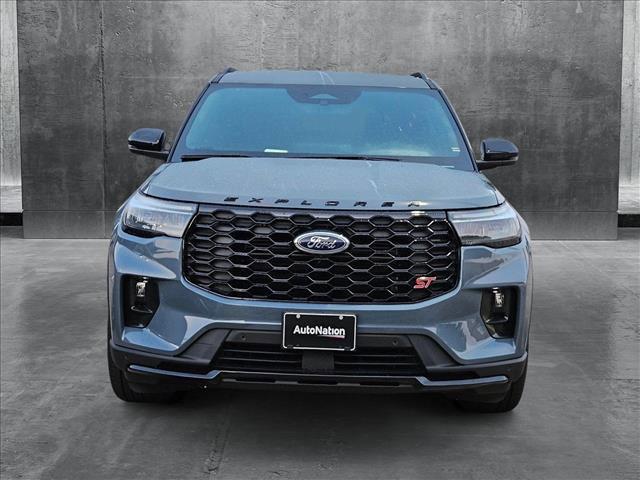 new 2025 Ford Explorer car, priced at $51,736