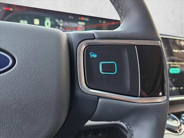 new 2025 Ford Expedition Max car, priced at $70,090