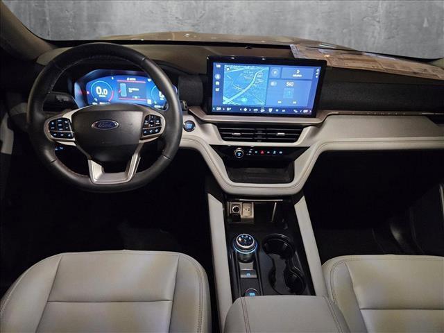 new 2025 Ford Explorer car, priced at $40,992