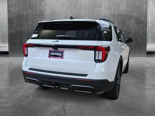 new 2025 Ford Explorer car, priced at $43,913