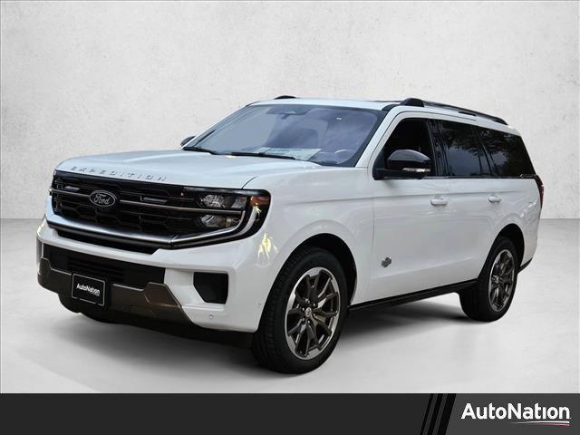 new 2025 Ford Expedition car, priced at $81,838