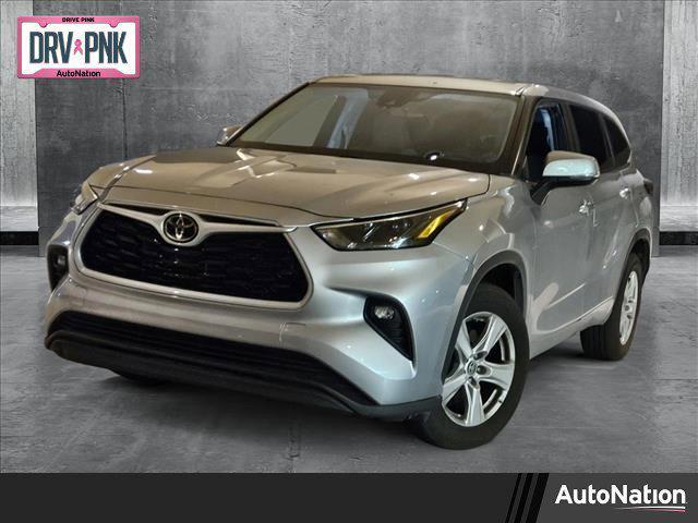 used 2023 Toyota Highlander car, priced at $30,495