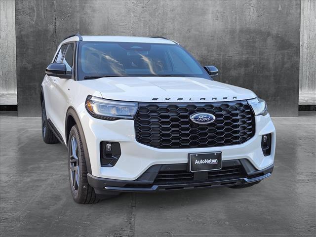 new 2025 Ford Explorer car, priced at $53,335