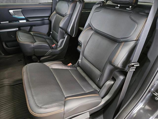 new 2025 Ford Expedition car, priced at $77,115